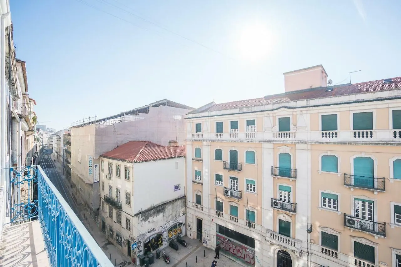 Joivy Gorgeous 3Br Home With Balcony Nearby Time Out Market Lisbon Apartment