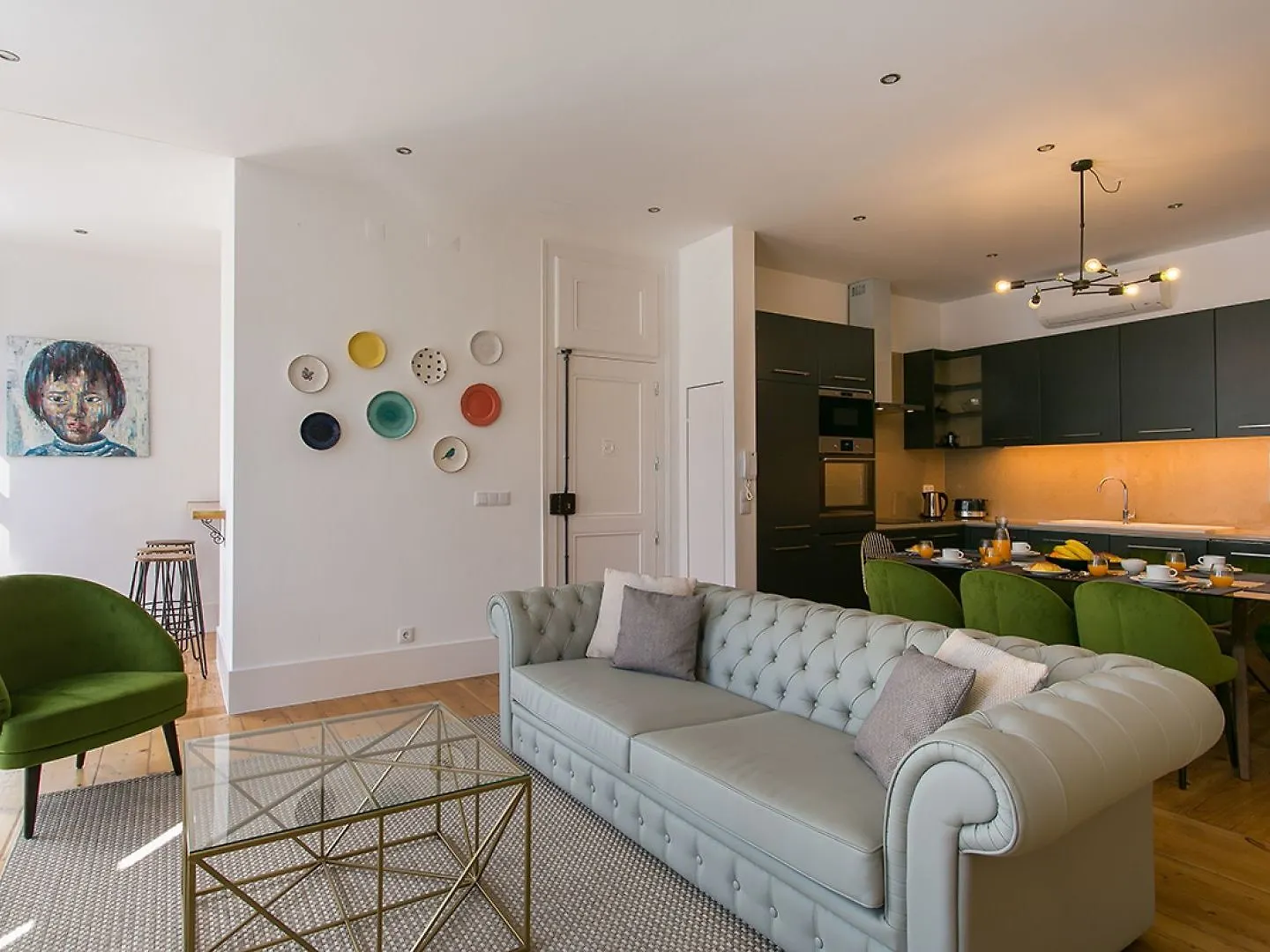 Joivy Gorgeous 3Br Home With Balcony Nearby Time Out Market Lisbon
