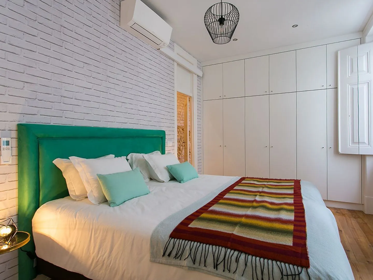 Joivy Gorgeous 3Br Home With Balcony Nearby Time Out Market Lisbon 0*,  Portugal